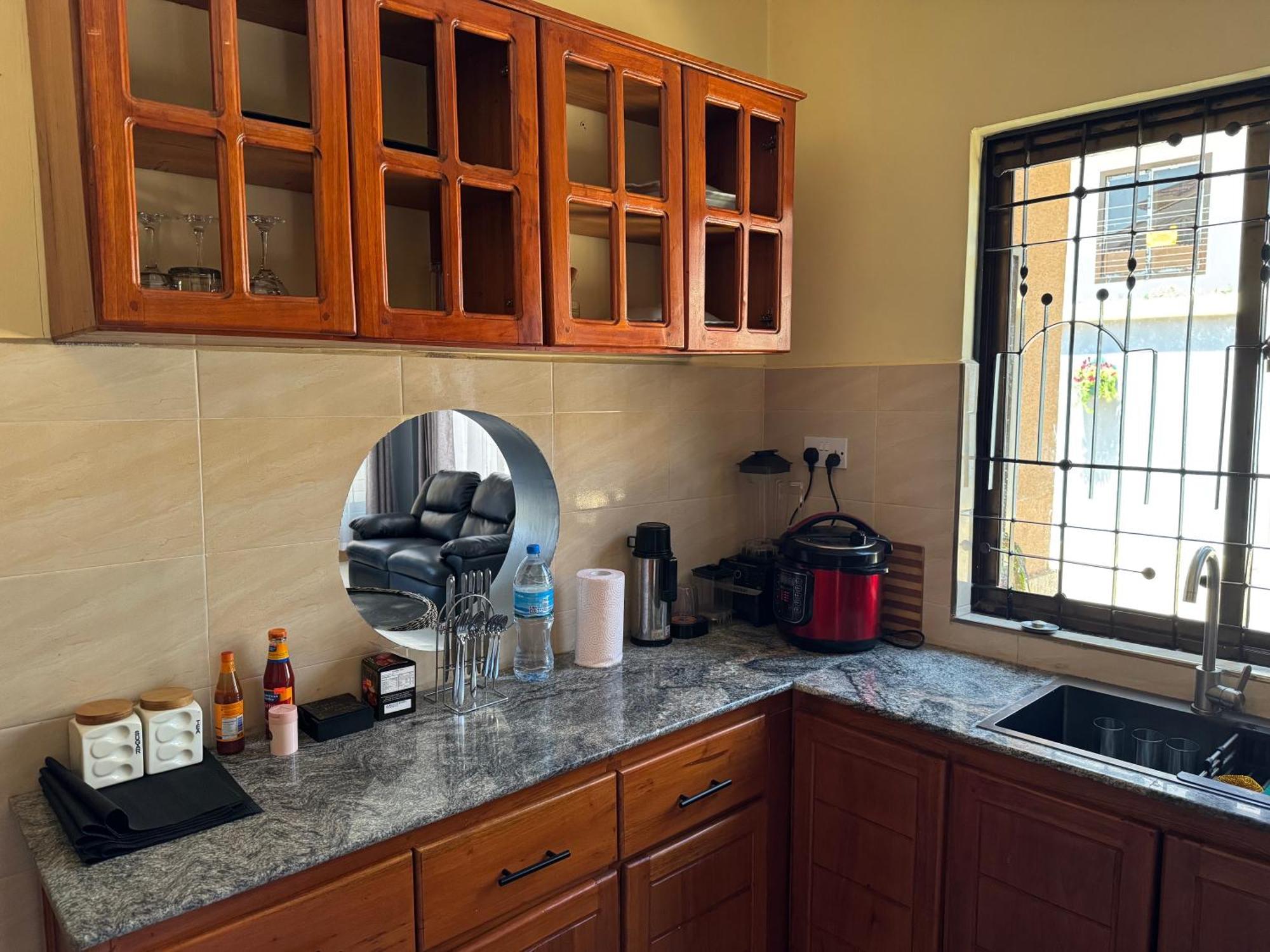 Apartamento Town Retreat Moshi Exterior foto
